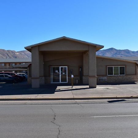 Satellite Inn Alamogordo Exterior photo