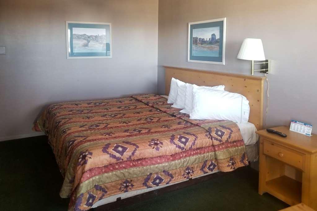 Satellite Inn Alamogordo Room photo